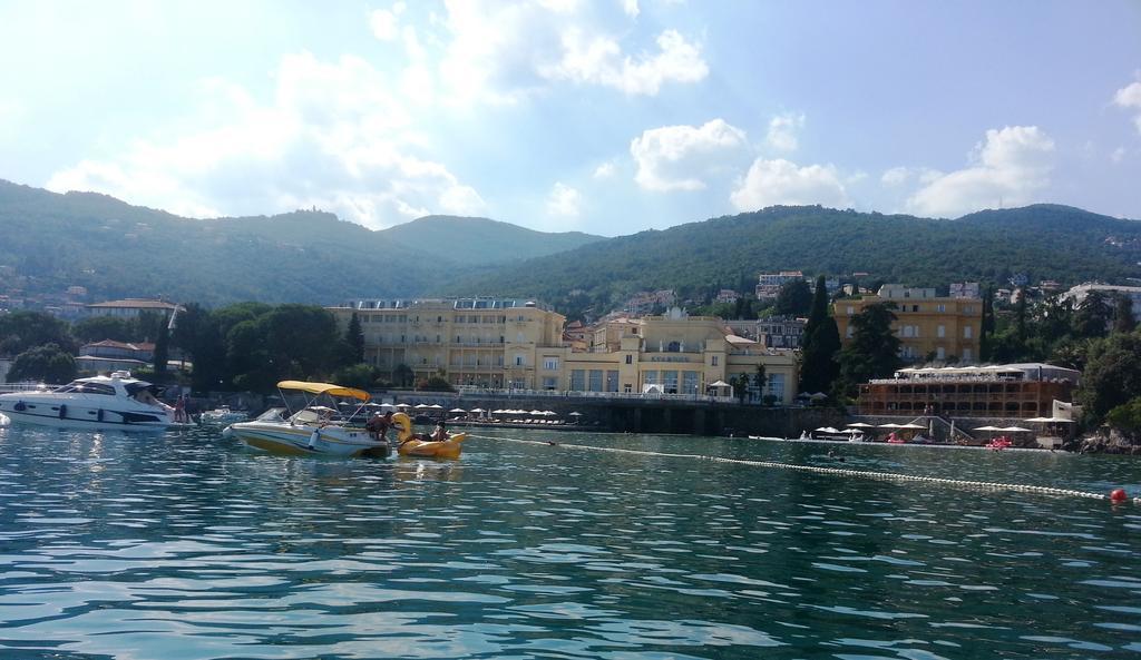 Opatija Centar Exterior foto