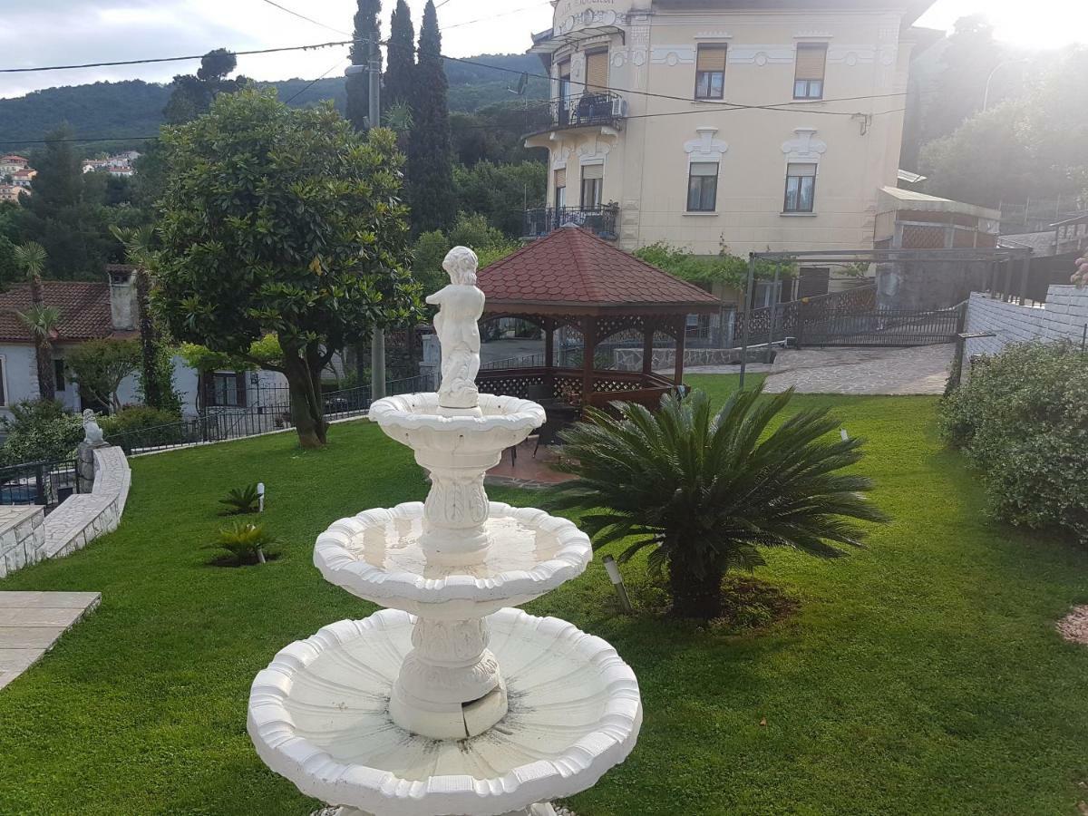 Opatija Centar Exterior foto